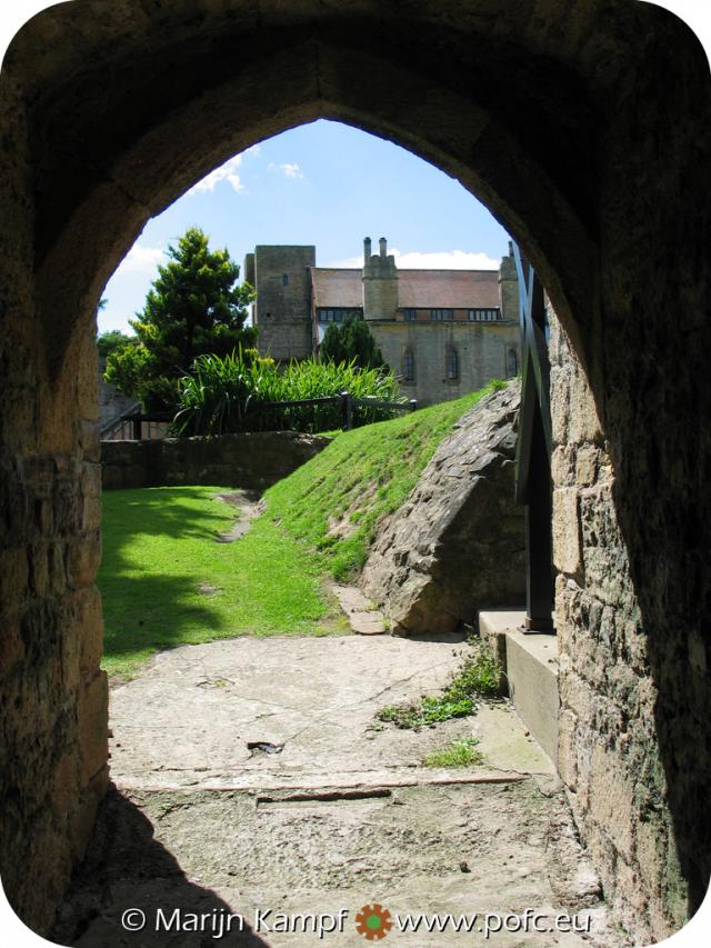 13052 Courtyard look through.jpg